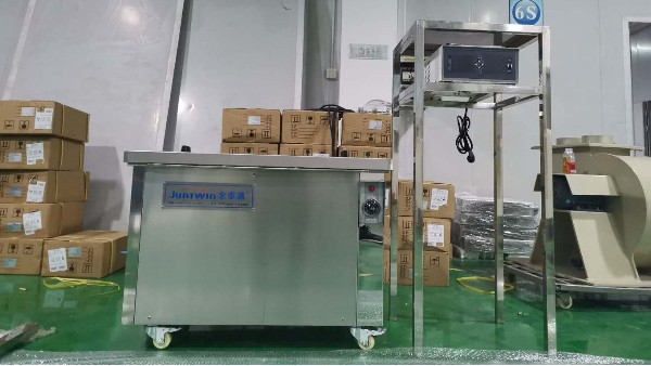 熔噴布模具單槽超聲波清洗機(jī)
